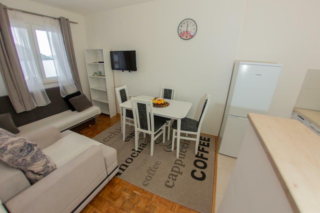 Apartmani Sunset Rogotin Extérieur photo