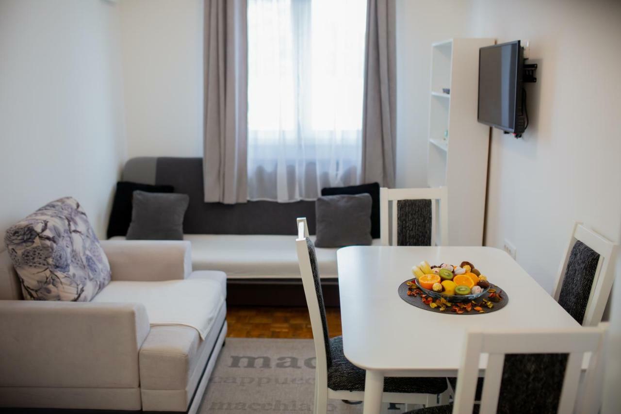 Apartmani Sunset Rogotin Extérieur photo